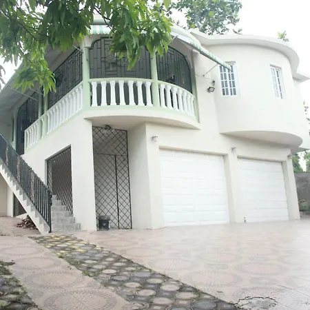 Sun Valley Retreat In Montego Bay