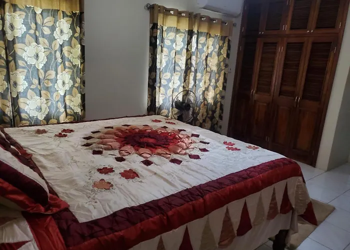 Sun Valley Retreat In Montego Bay